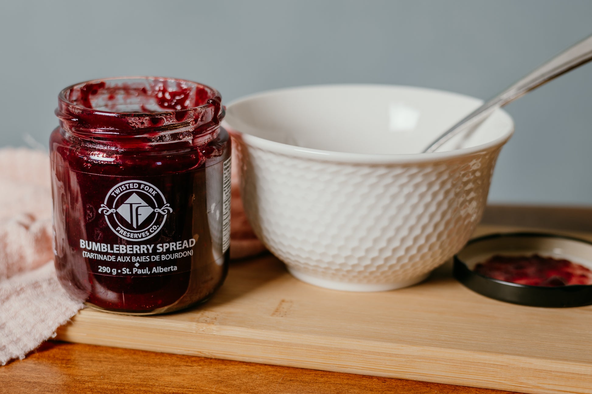 bumbleberry open on board with bowl