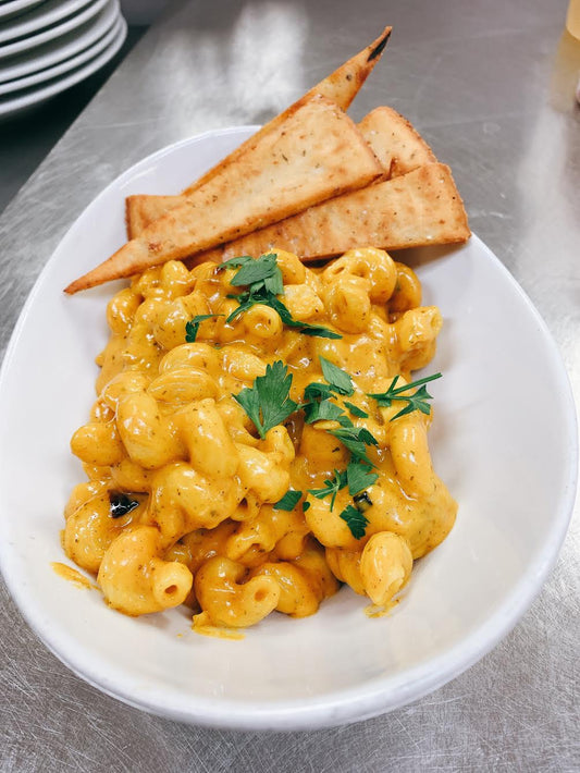 Butter Chicken Mac N Cheese